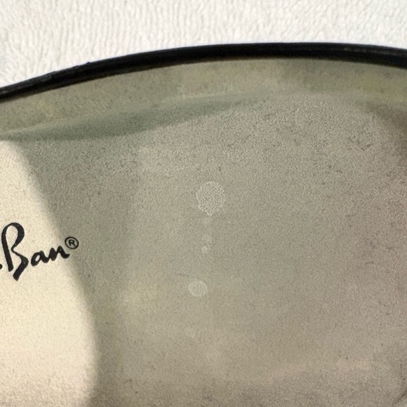 Authentic Ray-Ban Black Clamshell Sunglasses Case Unisex - Picture 8 of 10